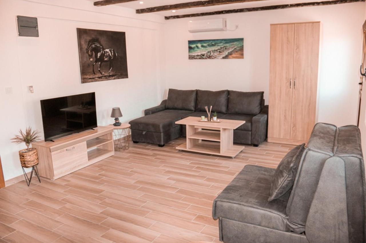 Apartmani Dumezic Bar Exterior photo
