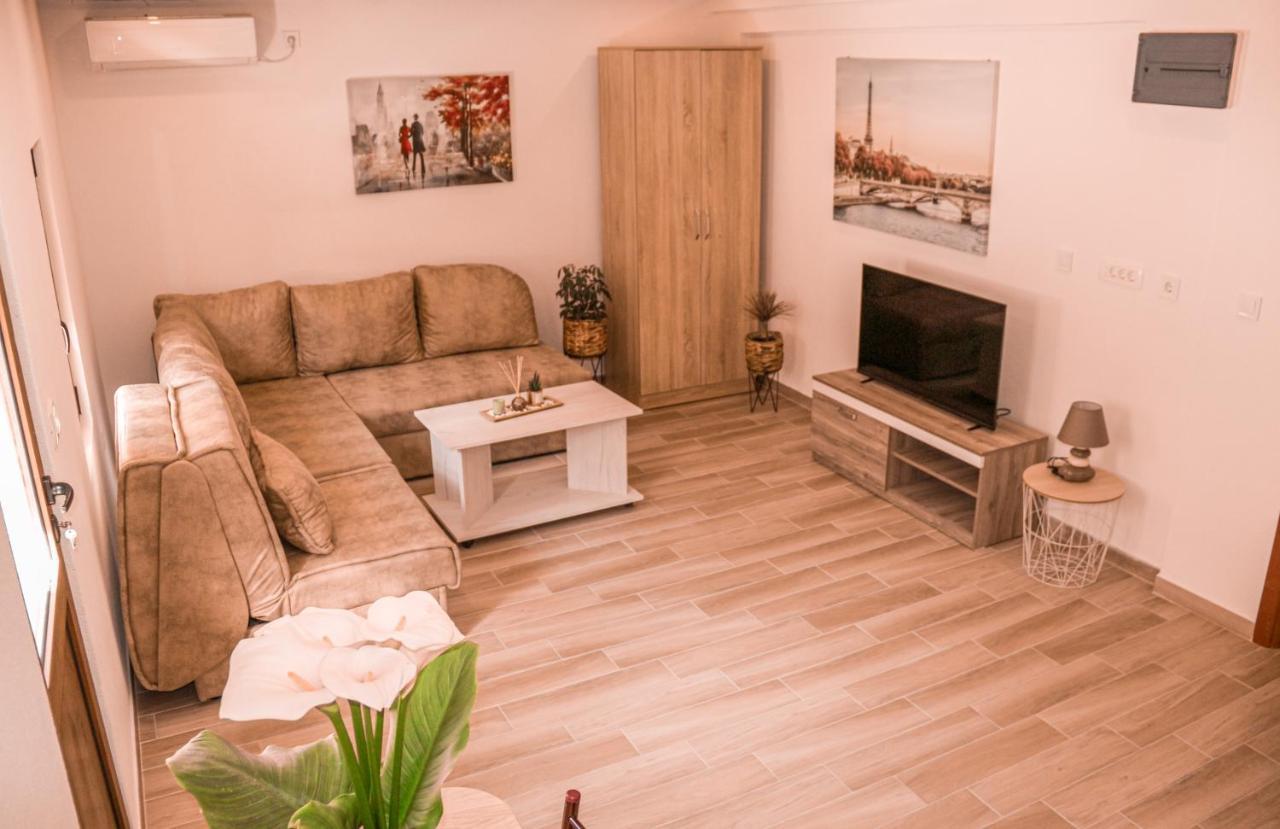 Apartmani Dumezic Bar Exterior photo
