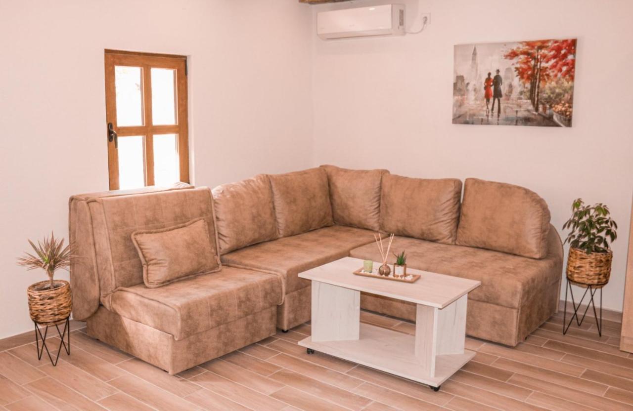 Apartmani Dumezic Bar Exterior photo
