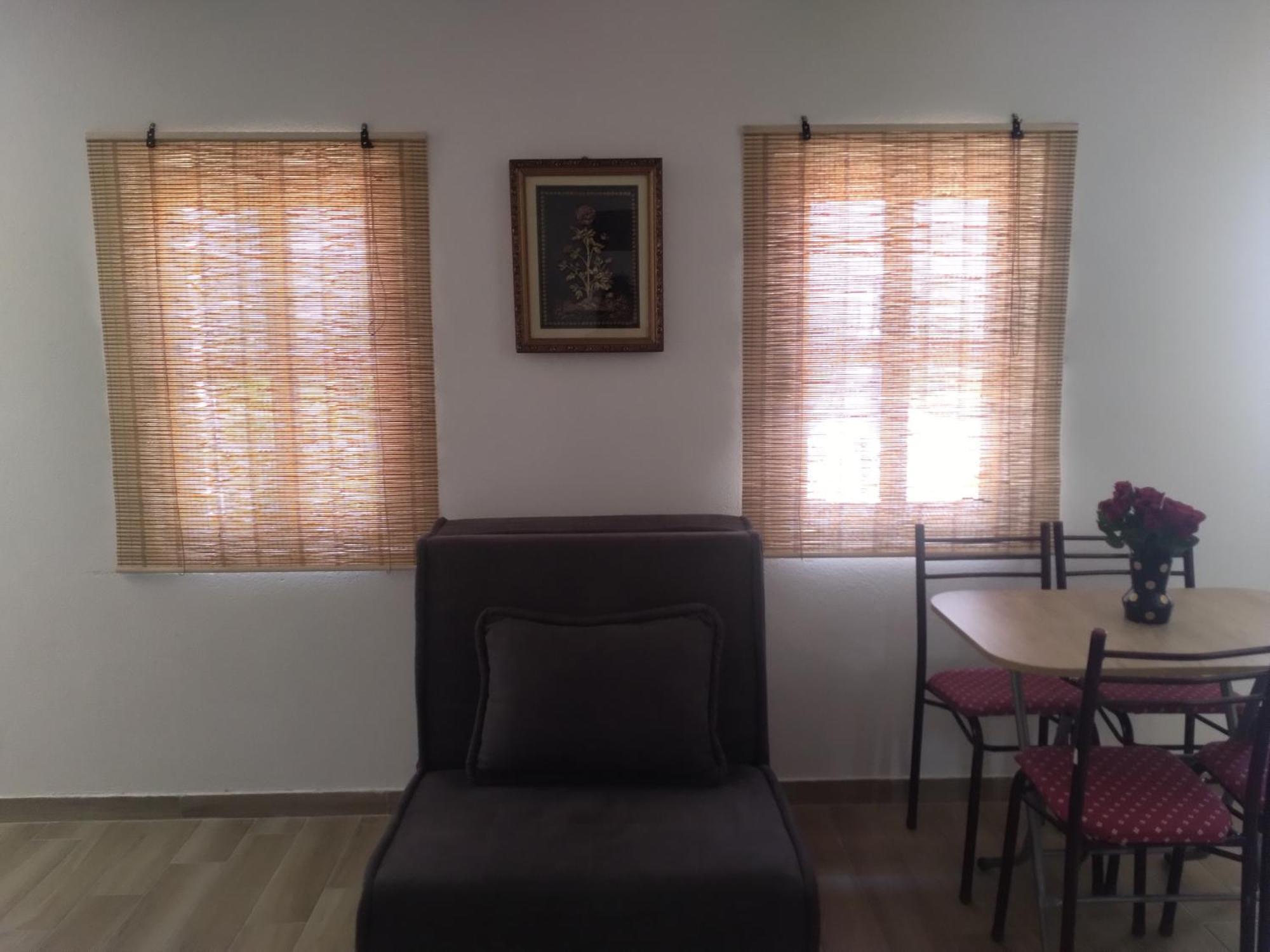 Apartmani Dumezic Bar Room photo