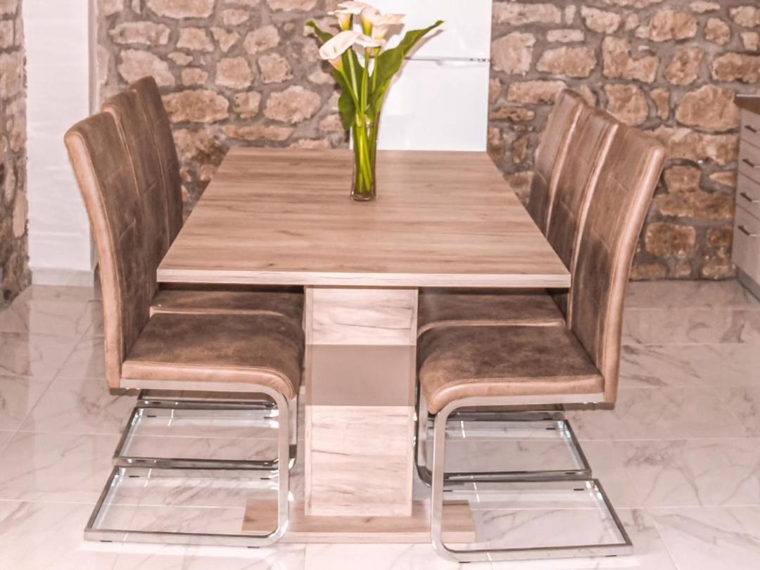 Apartmani Dumezic Bar Room photo