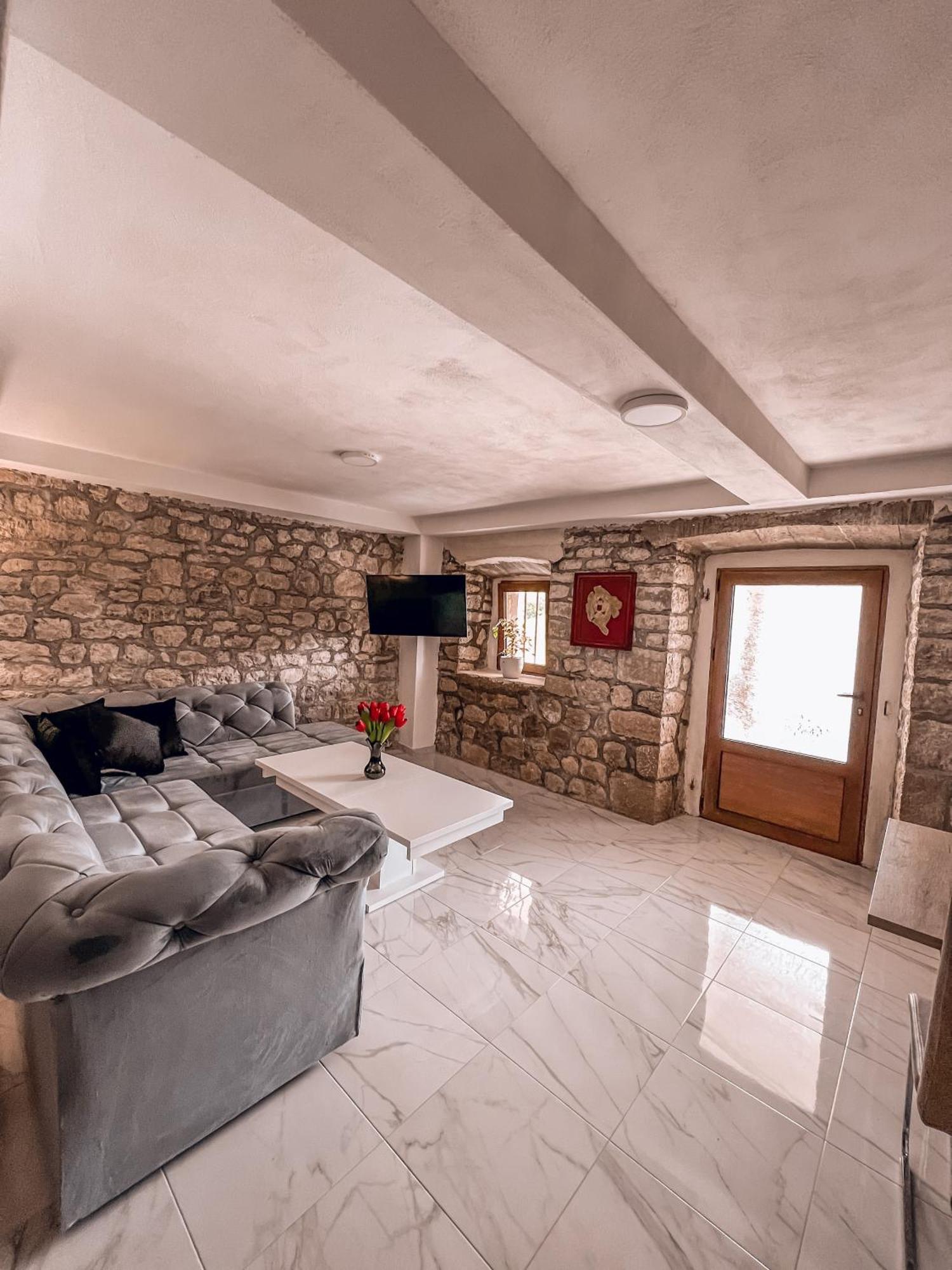 Apartmani Dumezic Bar Room photo
